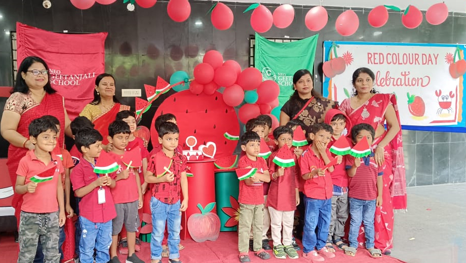 Red Day Absolutely Delightful